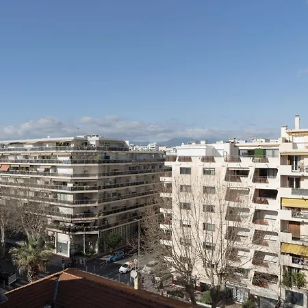 Διαμέρισμα Le Soleil, Juan Les Pins, 2 Min Walk To Beach, Ac, Last Floor! *
